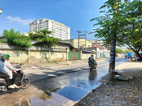 Bán xưởng may mặt tiền -> gần Quốc lộ 1A - Phường Tân Thới Nhất - Quận 12.