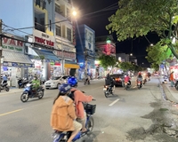 Bán nhà 1T4L mặt tiền kinh doạnh đường Cách Mạng Tháng 8,Biên Hòa,Đồng Nai.