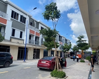 Bán Gấp nhà phố 3 tầng Lavela Garden Thuận An chỉ với 745tr, chiết khấu 21%