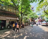 bán nhà mặt phố cổ Hoàn Kiếm, 104m, mặt tiền 5.7m, nở hậu, kinh doanh ngày đêm