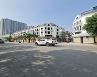 Shophouse Thuận An Central Lake 88m2 thô 5 tầng. Chỉ 11 tỷ 4xx. Lh 0989894845