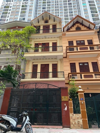 Chính chủ Cho thuê nhà Liền Kề 5 tầng, sau chung cư Five Star Garden 420 Khương Đình Thanh Xuân