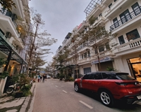 Phân lô Phú Diễn 60m2 5 tầng đường rộng hè rộng giá chỉ 10 tỷ