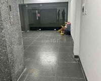 Cho thuê căn 5 tầng diện tich mặt sàn 60m2 tại Phú Diễn.