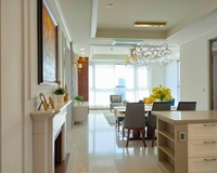 Nhà em bán lại căn hộ Duplex ngõ 28 Xuân La 220m2 giá 33tr/m2 full đồ 4pn LH:0888486262.