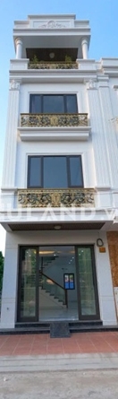 Chính chủ cho thuê nhà căn góc Mới 85 m2x 4T, Kinh Doanh, VP, Đầm Trấu- 18 Tr