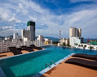 Bán gấp SALE OFF lớn khách sạn 3* 14 tầng 48 phòng view biển Trung Tâm TP. Nha Trang.
