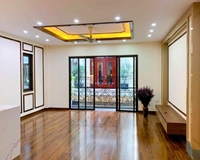 Bán nhà đẹp mặt ngõ Kinh Doanh khu Hào Nam - La Thành, 45m2 MT 5m giá 6 tỷ 250 triệu