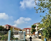 Định Hòa, Thủ Dầu Một đối diện trường học, sổ sẵn, thổ cư, mặt tiền kinh doanh