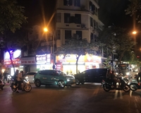 Chính Chủ Nhờ Tìm Khách Thuê Nhà Riêng kinh doanh mặt phố Hàng Điếu, quận Hoàn Kiếm