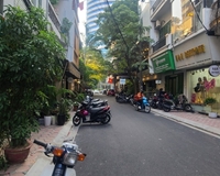 Tìm Người Thuê Toàn Bộ Nhà kinh doanh phố Huỳnh Thúc Kháng, Đống Đa