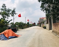 Bìa làng Bắc Hạ-Quang Tiến ô tô tải tránh nhau giá chỉ hơn tỷ BAO SANG TÊN
