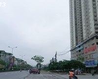 Nhà mới Canhj Nhổn, thang máy, ga ra, kinh doanh, xe tải, giá 5.45 tỷ