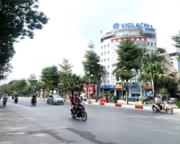 Hoàng Quốc Việt, Đất, Ngõ ô tô - thông, 40m, MT 4.5m, giá 6.8 Tỷ