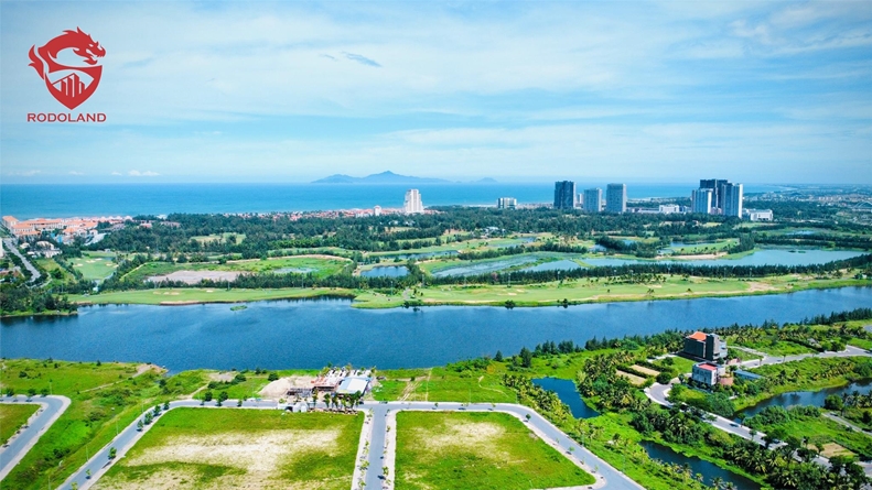 GIÁ TỐT: Bán đất FPT 102m2 sát trường Đại học FPT Đà Nẵng. Liên hệ: 0905.31.89.88