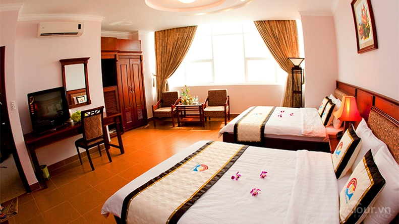 Cần bán khách sạn nội thất cao cấp ngay trung tâm phường 3, thành phố Vũng Tàu.