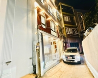 Bán nhàhẽm 6m, Nguyễn Văn Đậu, 4 tầng 6x4.5, P11, Bình Thạnh, giá 5,x Tỷ