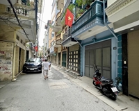 Bán nhà Hoàng Văn Thái, ô tô vào nhà, kinh doanh sầm uất