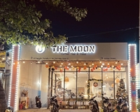 Quán The Moon Coffee Địa chỉ: 117 Nguyễn Thị Kiểu, P. Tân Thới Hiệp, Quận 12, Thành phố Hồ Chí Minh