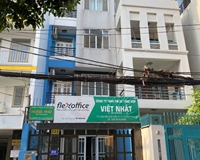 Cho thuê nhà làm văn phòng , số  111 mặt tiền đường Nguyễn Cửu Vân, phường 17,q Bình Thạnh ,