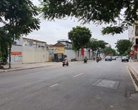 Bán nhà mặt phố Nguyễn Thái Học, quận Ba Đình giá tốt nhất!