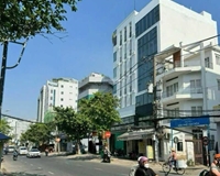 Toà nhà MT 7 tầng đường Lê Quang Định. 7.2m hậu L 11.5x24m. Sàn 1000m2. HĐT: 145tr. Vị trí siêu vip