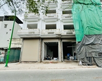 Bán nhà Tam Trinh, Minh khai. Sát VinSchool tiện ích 5*  DT 46m × 5 tầng Ô tô vào nhà