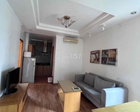Cho thuê căn hộ mini 50m2, 2PN tại trung tâm Hoàn Kiếm