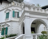 ⚜️ Bán Siêu Biệt thự Lâu đài Ngọc Thụy, Long Biên, 2330m2 4T, MT 20m, Chỉ 130 Tỷ ⚜️
