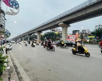 Mặt Phố Nguyễn Trãi vỉa hè kinh doanh 117m . 5tầng. 16,2 tỷ