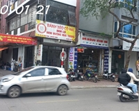 Cho thuê nhà số 21, ngõ 93 phố Vũ Tông Phan (nhà thứ 2 từ Vũ Tông Phan vào ngõ ) phường Khương Trung q. Thanh Xuân.