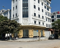 Cho thuê biệt thự ngõ 214 Nguyễn Xiển ,120m x 5 tầng 1 tum thông sàn , thang máy riêng phù hợp kinh doanh