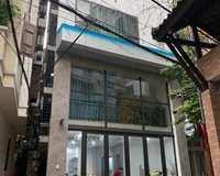 Nhà lô góc Đào Tấn thông Phan Kế Bính, Kinh doanh văn phòng hoặc căn hộ cho thuê, có thang máy. Diện tích 45m2