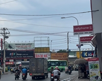 Bán nhà mặt tiền 4,3x27m giá 10,7 tỷ TL, Mặt tiền Nguyễn Ảnh Thủ, Quận 12