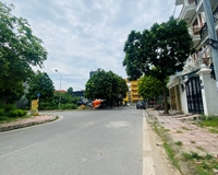 Bán đất băng 2 Nguyễn Tất Thành, phường Liên Bảo, thành phố Vĩnh Yên, Vĩnh Phúc. Lh: 0986934038