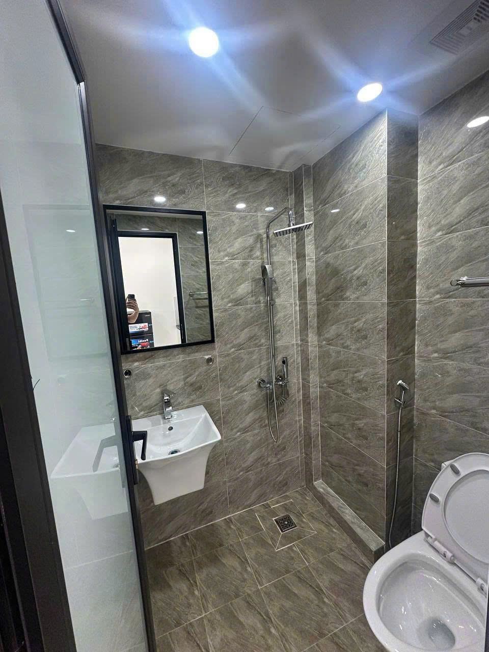 CHO THUÊ PHÒNG STUDIO 30M2 TẠI XUÂN LA, TÂY HỒ, HÀ NỘI GIÁ CHỈ TỪ 5TR200K-4