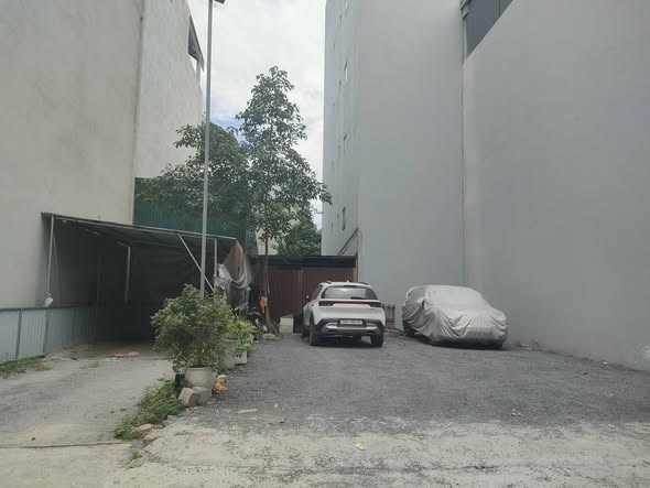 Khu vực Nguyễn Sơn 11 tỷ 60m phân lô ô tô kinh doanh nhỏ,Long Biên