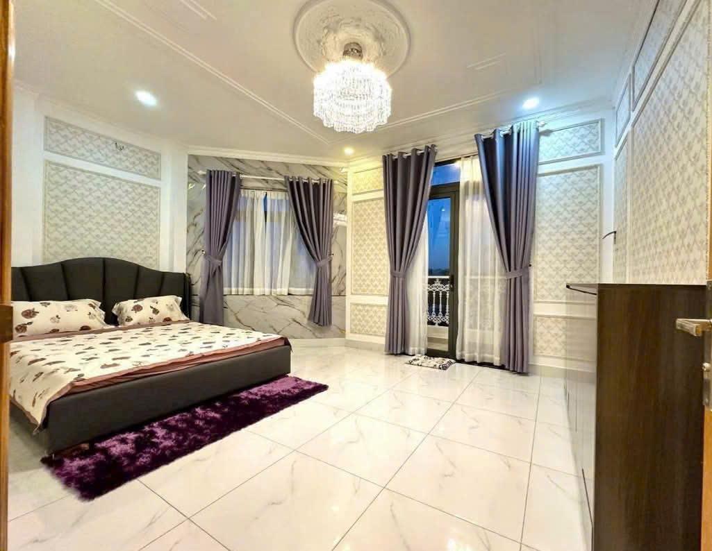 NHÀ HẺM XE HƠI SIÊU THỊ, 4 TẦNG, ĐẺ LẠI NỘI THẬT, 7.2 TỶ