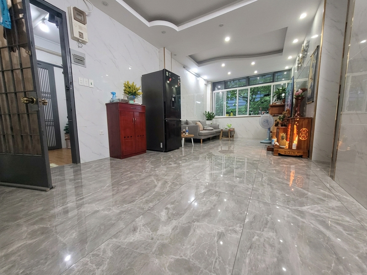 [H2518] Căn hộ vuông vức vài bước qua Quận 1 sát Cầu Bông - Giá 3.x tỷ