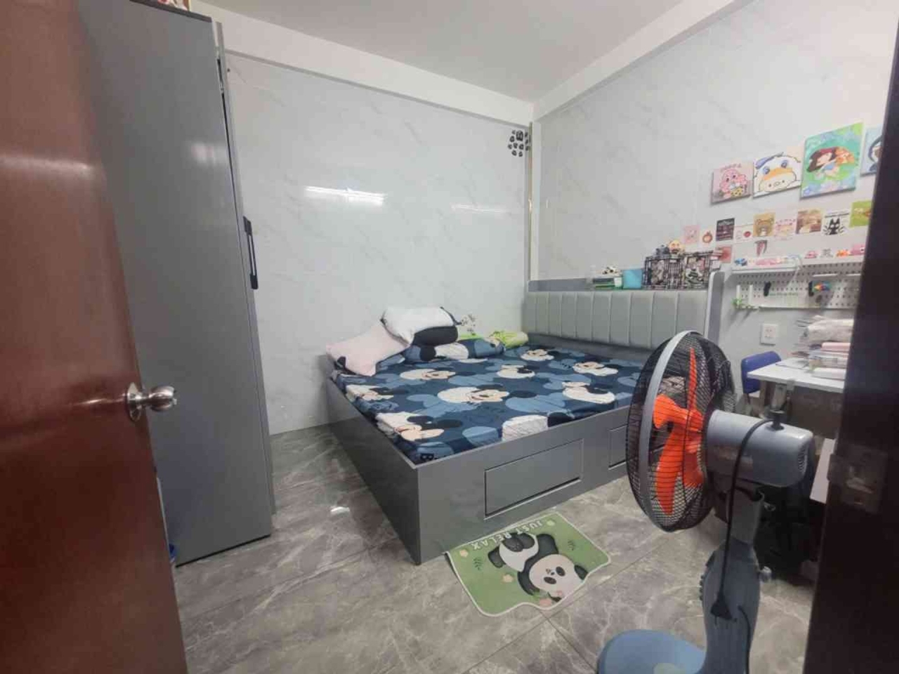 [H2518] Căn hộ vuông vức vài bước qua Quận 1 sát Cầu Bông - Giá 3.x tỷ