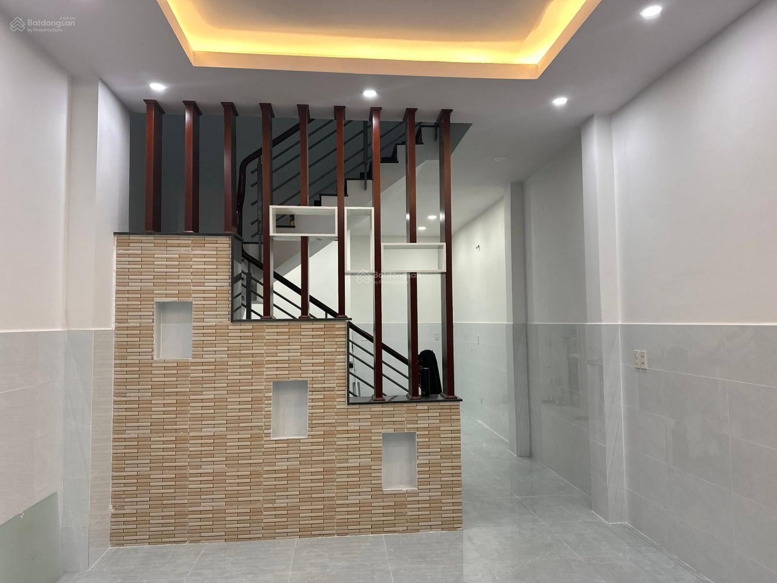 Bán nhà riêng tại Đông Thạnh, 13 tỷ, 110m2, chính chủ giá siêu hời