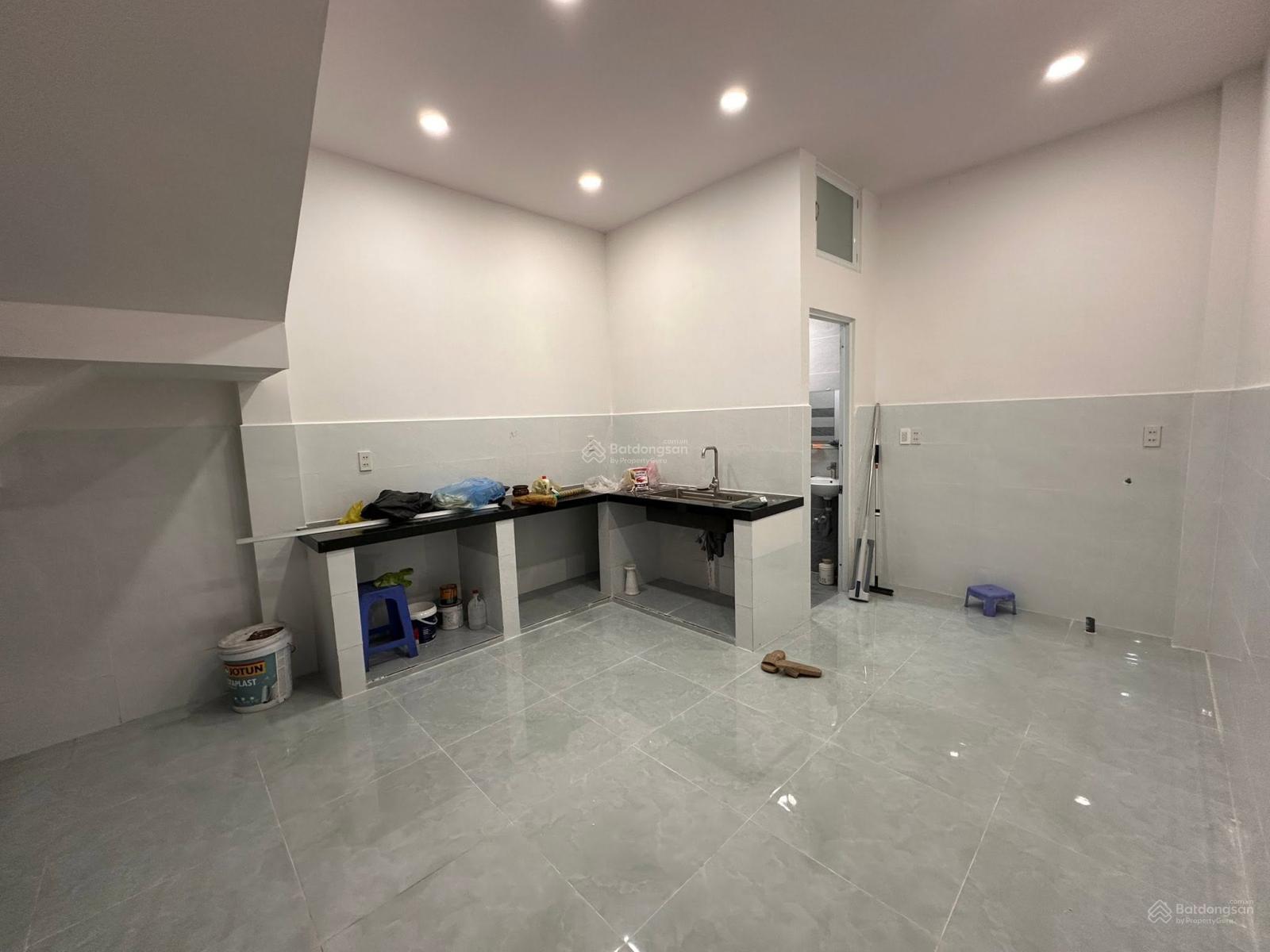 Bán nhà riêng tại Đông Thạnh, 13 tỷ, 110m2, chính chủ giá siêu hời