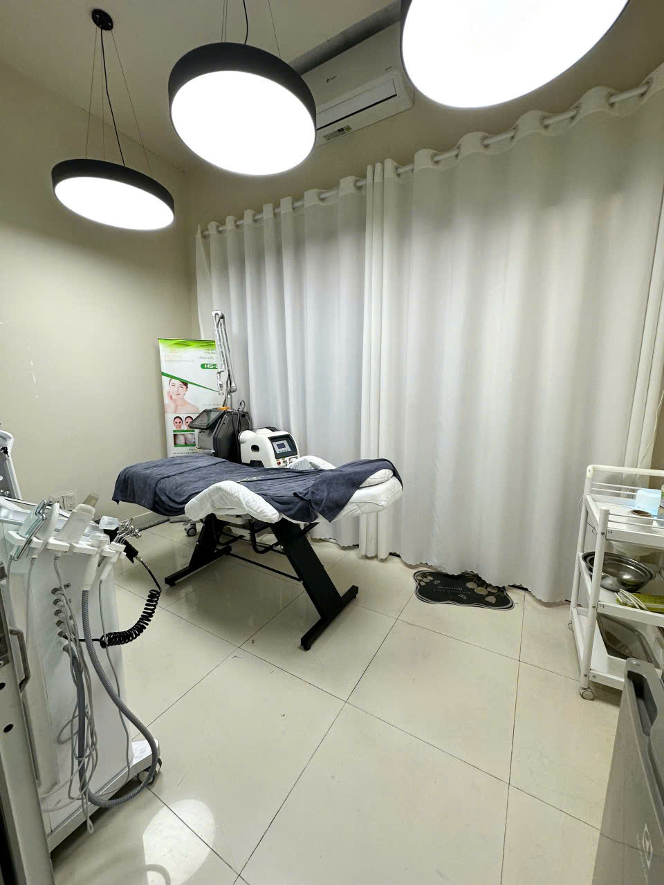 SANG NHƯỢNG GẤP MẶT BẰNG SPA/BEAUTY – QUẬN BÌNH THẠNH, TP HCM