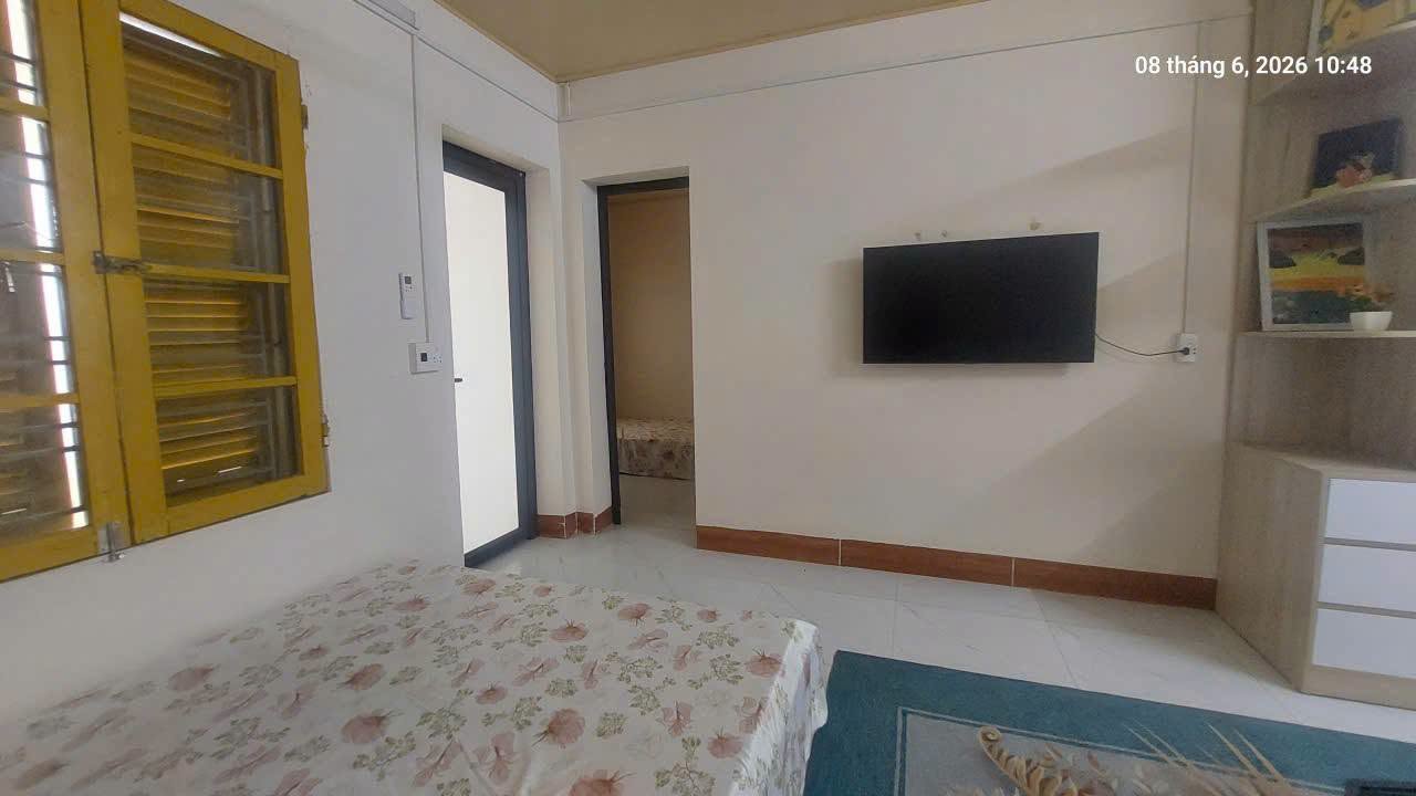 Tập thể vừa rẻ vừa đẹp, phù hợp gia đình nhỏ.
TT Nguyên Khê 37m2, T3, mt3.5m, 1.48 tỷ, Đông Anh, ô tô.