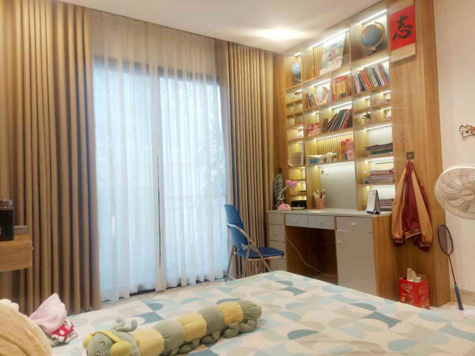 Bán nhà đẹp Hồng Tiến- Oto đỗ cổng-36m 5 tầng- full NT hơn 8 tỷ(TL)