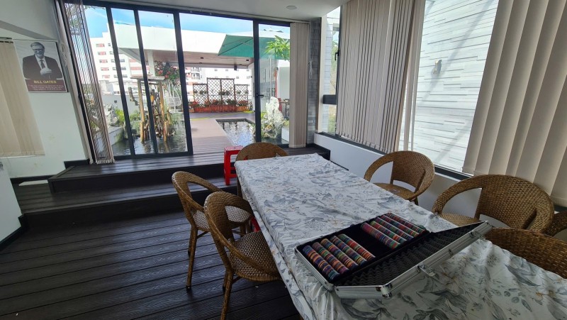 ♥ Sát Nguyễn Tri Phương, 246m2, ngang 7m, Village 4 tầng xịn sò, sẵn dòng tiền 100tr/th