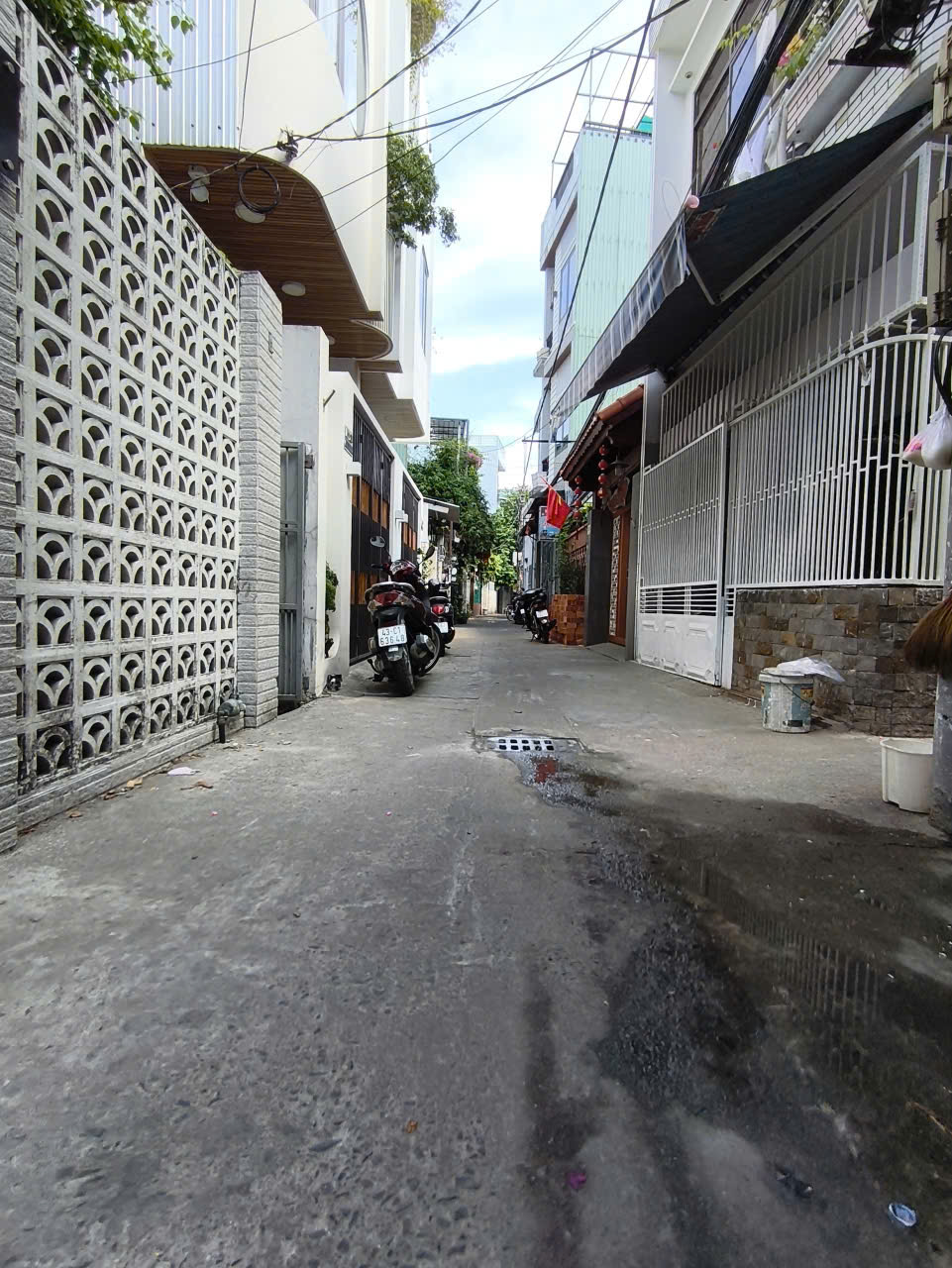 ♪ Nhà kiệt 3m Phạm Văn Nghị, 3 tầng đúc, gia chủ xây ở, gọn gàng hợp lý, 4 tỷ nhỉnh