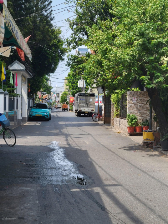 Bán đất thổ cư 300m2 Đông Thạnh, Hóc Môn - 13 Tỷ - Sổ Đỏ