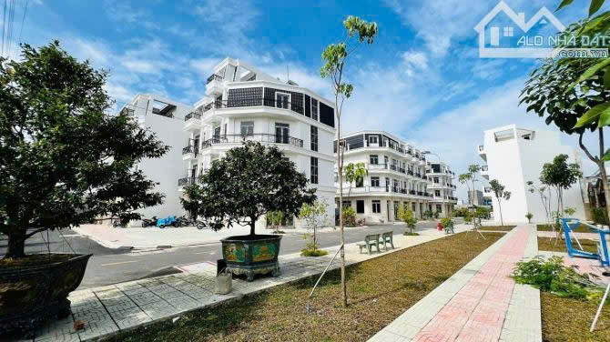 NHÀ PHỐ 7 PHÒNG KHÉP KÍN – DÒNG TIỀN 22 TRIỆU/THÁNG – GIÁ CHỈ 5,79 TỶ