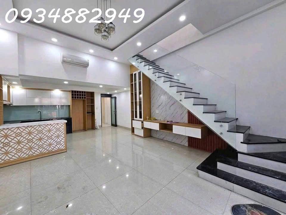 Bán nhà mặt tiền Tôn Đản Vị trí kinh doanh Sầm Uất - Sát chợ chiều Tôn Đản- Nguyễn Đình Tứ